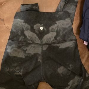 Lululemon leggings